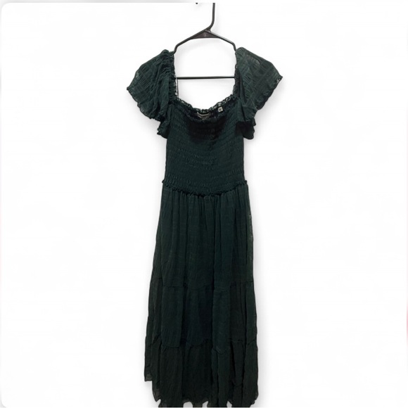 Max Studio Forest Green Mesh Smocked Midi Dress - Picture 7 of 8